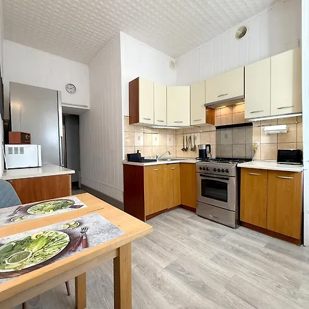 08 Centrum - Mieszkanie Przy Parku Centralnym Dla 4 Os * Gdynia