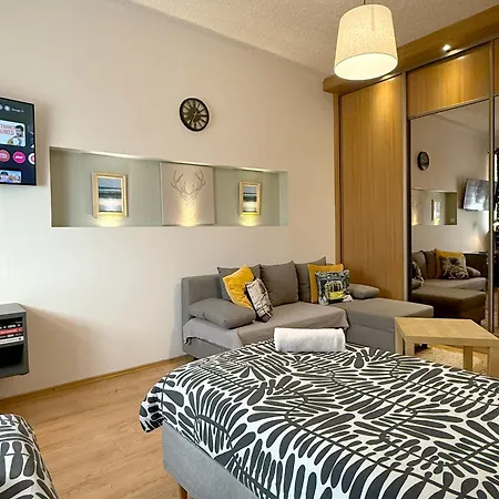 08 Centrum - Mieszkanie Przy Parku Centralnym Dla 4 Os *